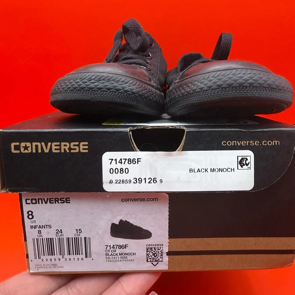 Converse Chuck Taylor ALL STAR Low-Top Kids Black Sneakers